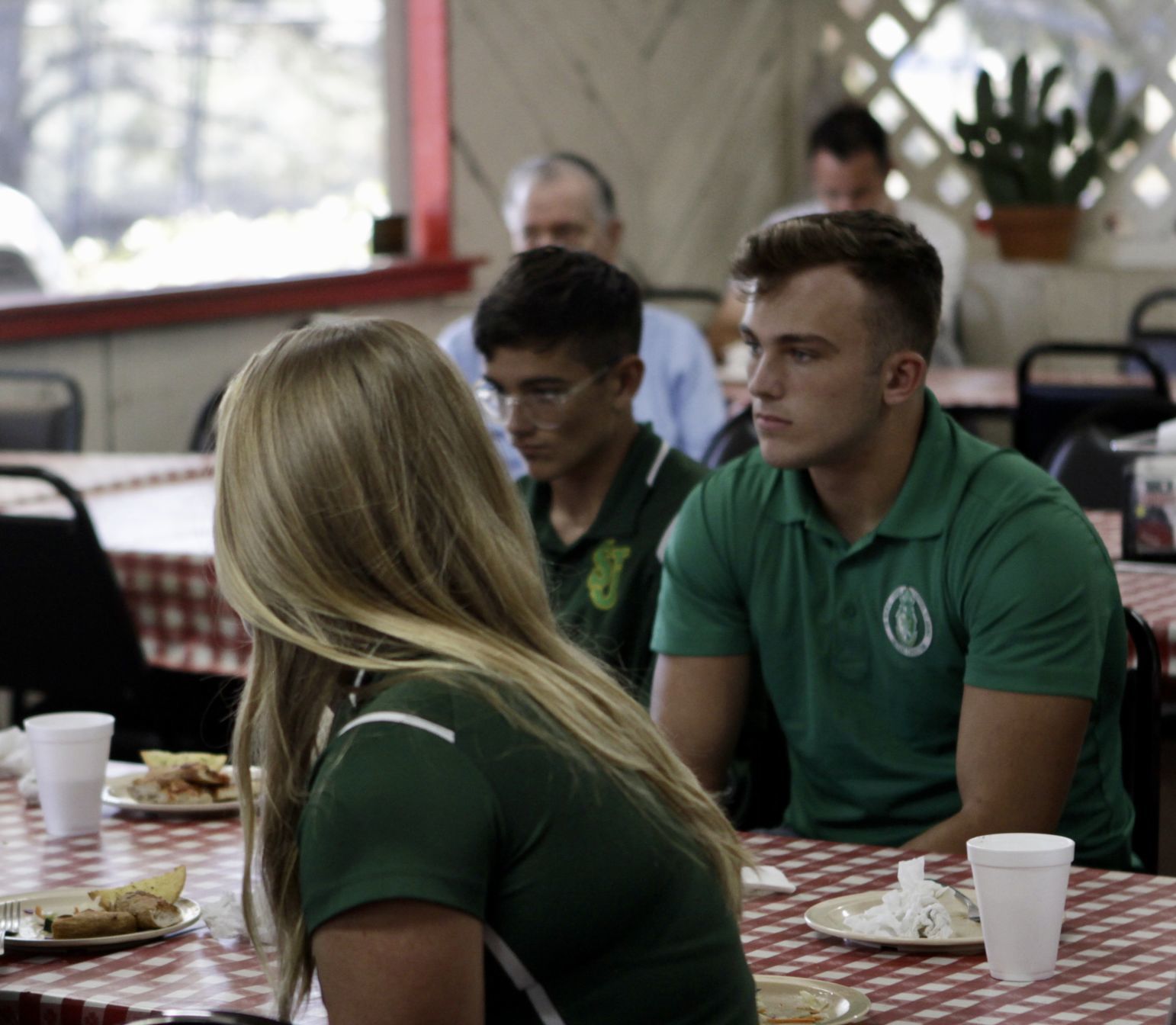 090919RoundTable20.jpg